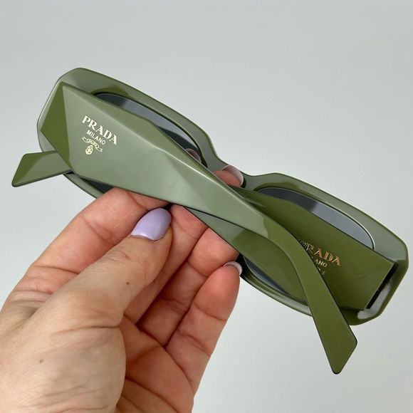 COPY - BRAND NEW PRADA PR17WS 13N5S0 Sage Black Dark Grey Unisex Sunglasses - Picture 10 of 12